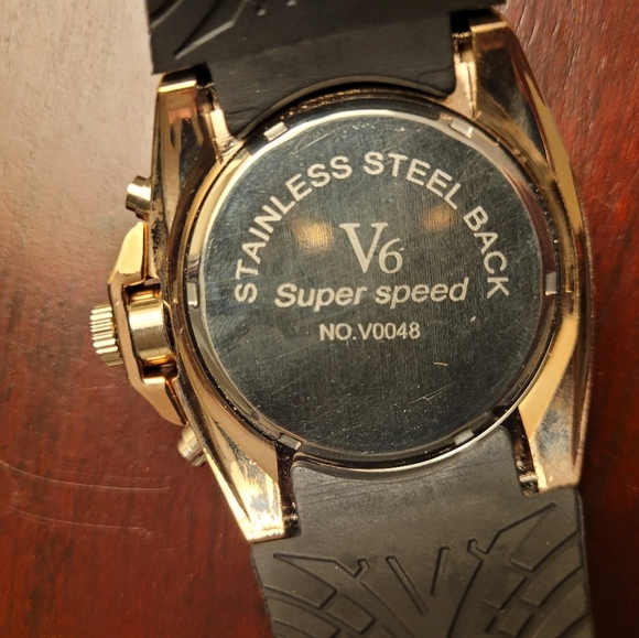 Brand New Men's Black and Rose Gold V6 Chronograph Watch - Picture 5 of 5